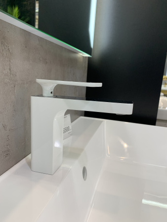 Смеситель для раковины Timo Torne хром-белый 4361/00-16F